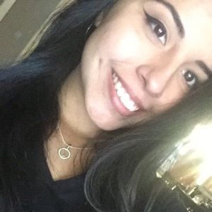 Meet your Posher, Sierra